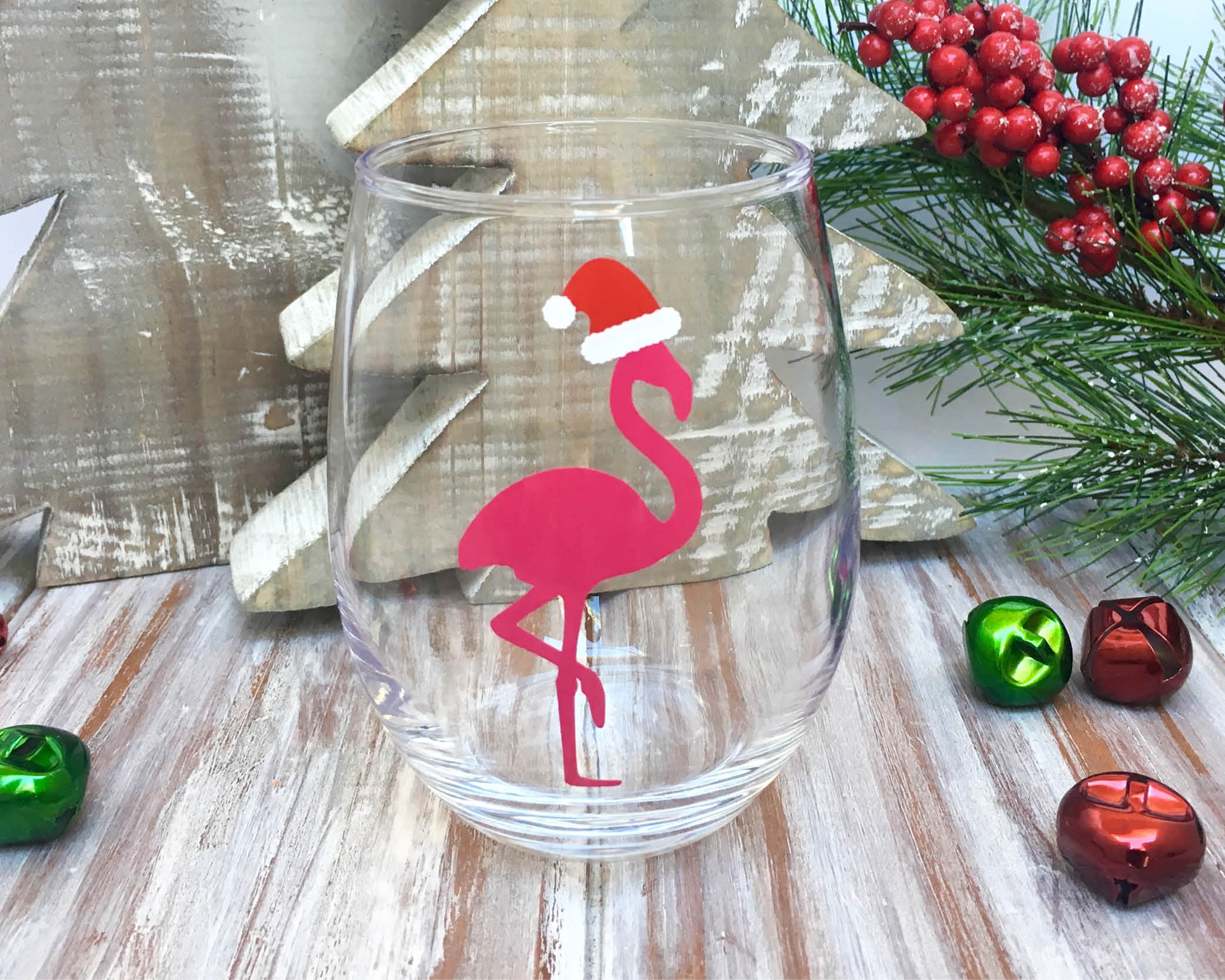 Flamingo Santa Hat Wine Glass